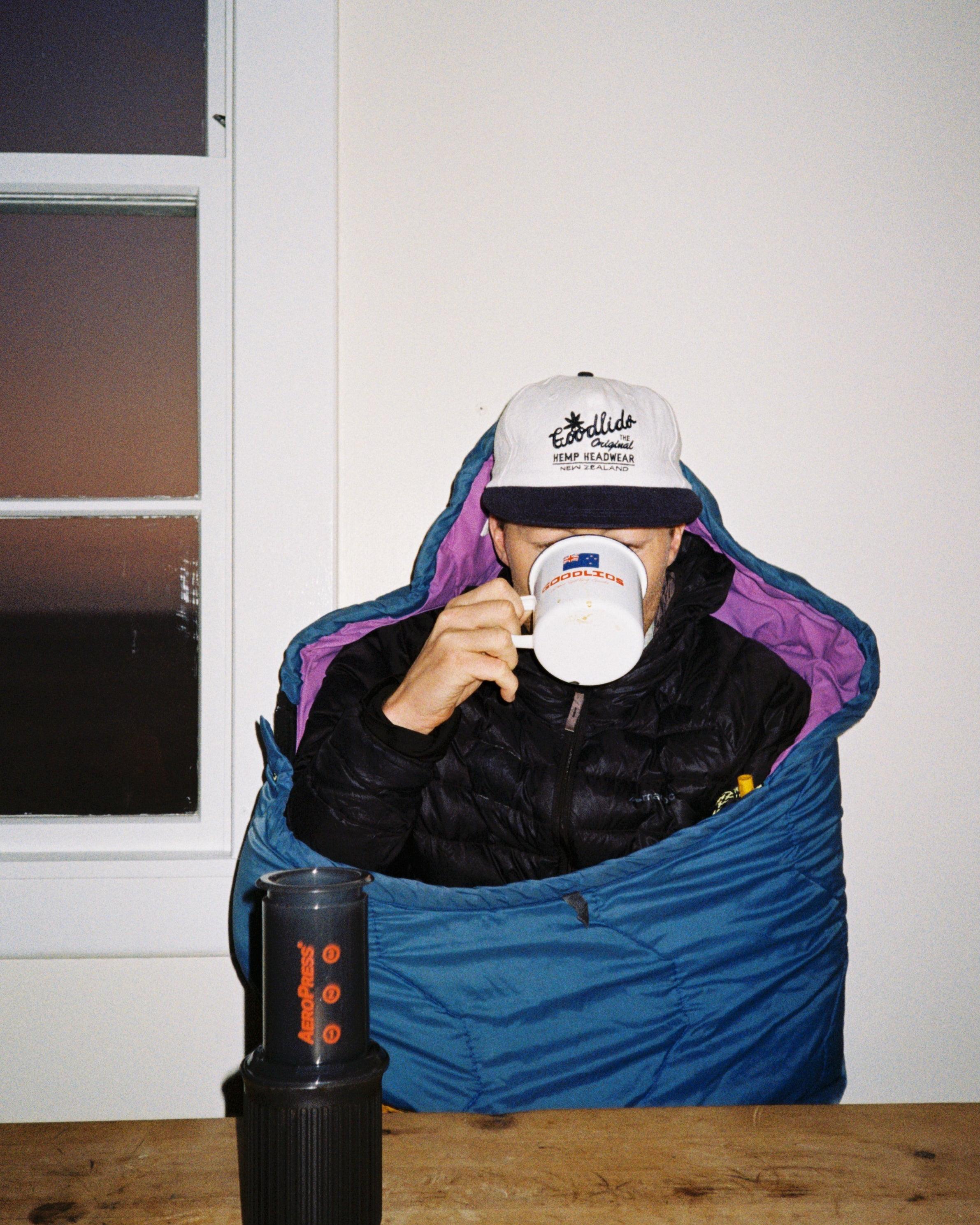 Classic Circle Brim - White/Navy