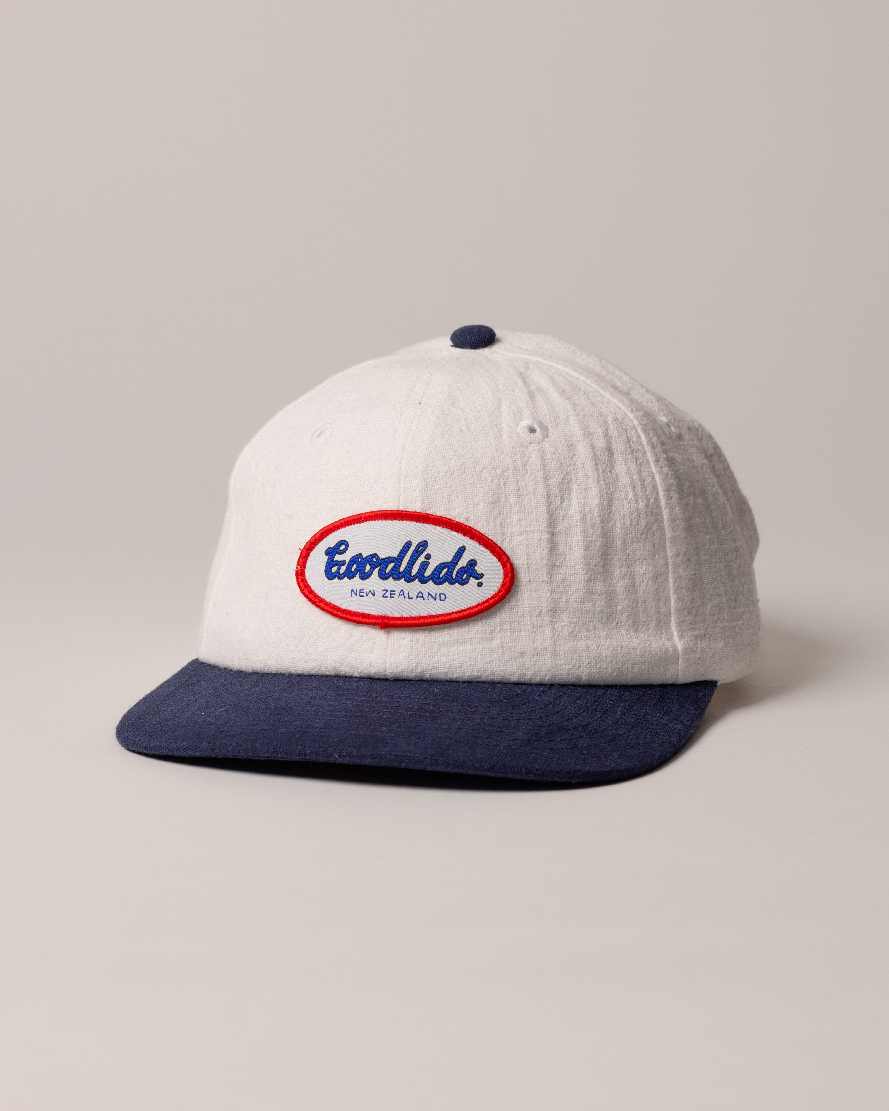 Signature Lid - White/Navy