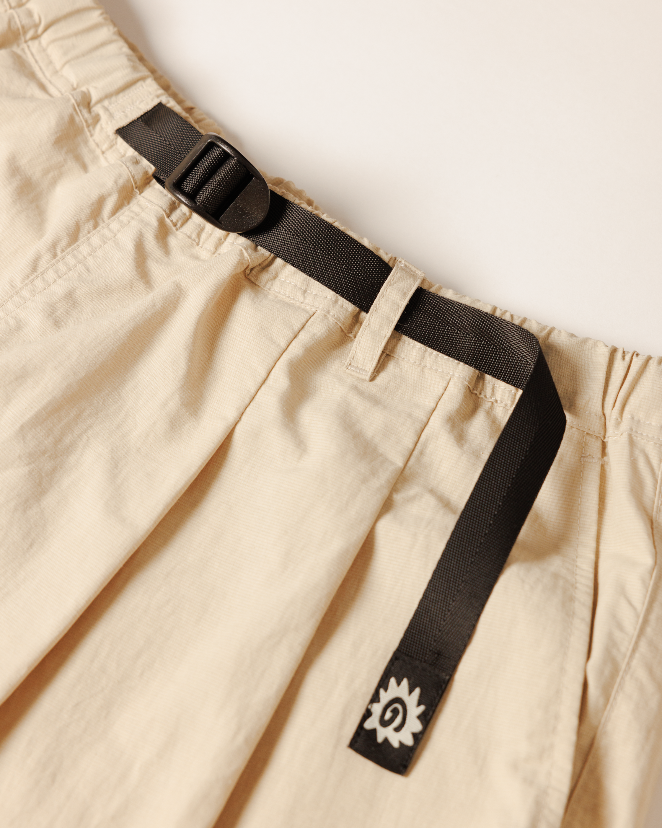 Pleated Hiking Pant - Stone