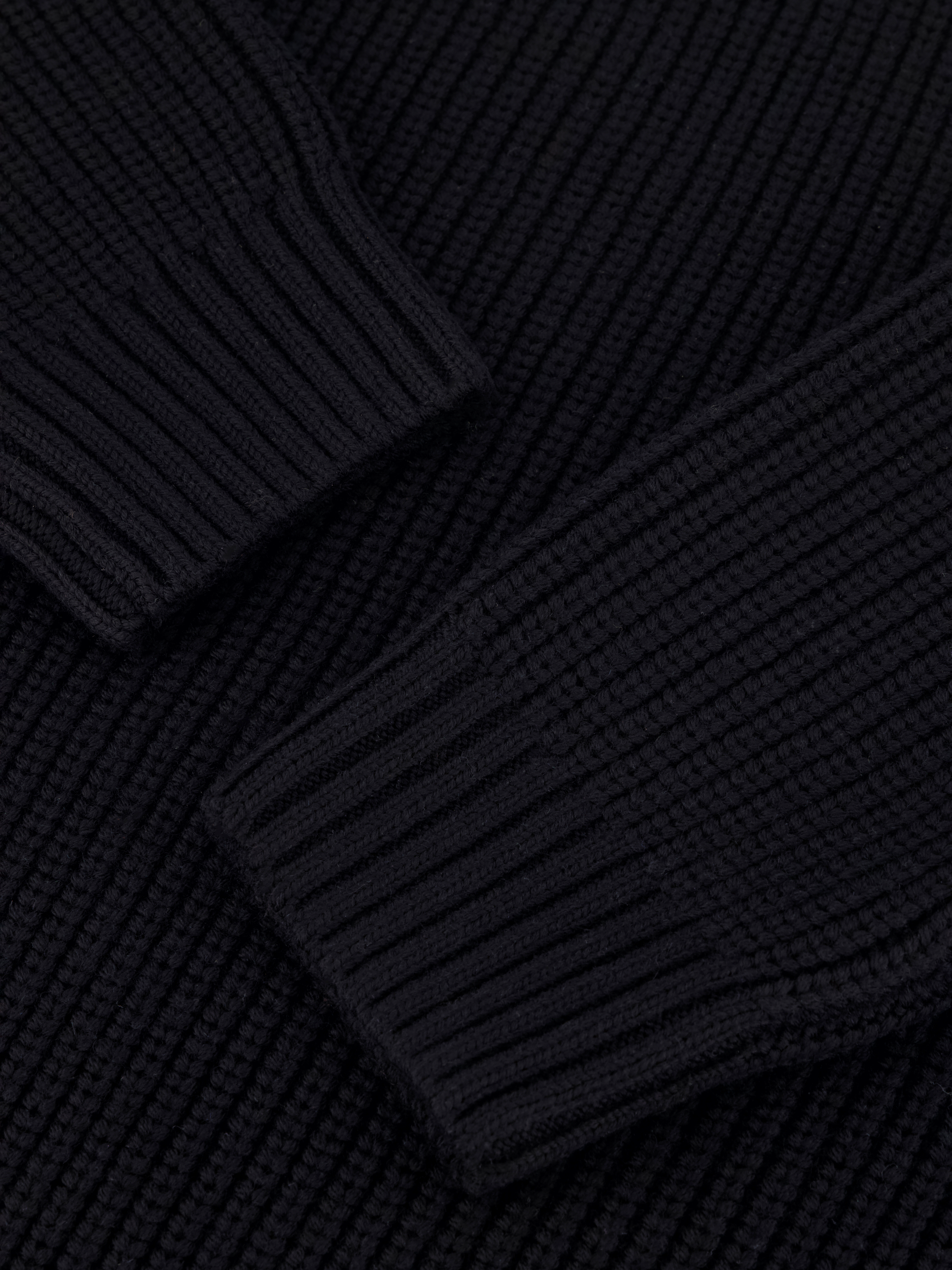 High Neck Sweater - Black