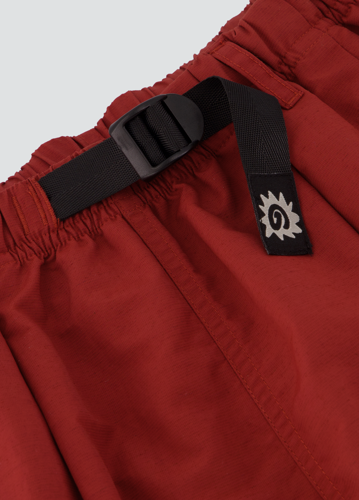 Pleated Hiking Short - Red