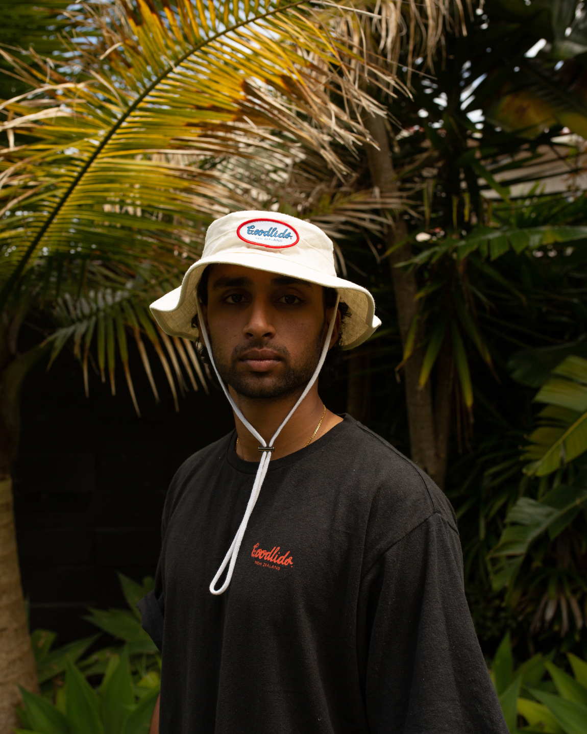 Signature Wide-Brim - White