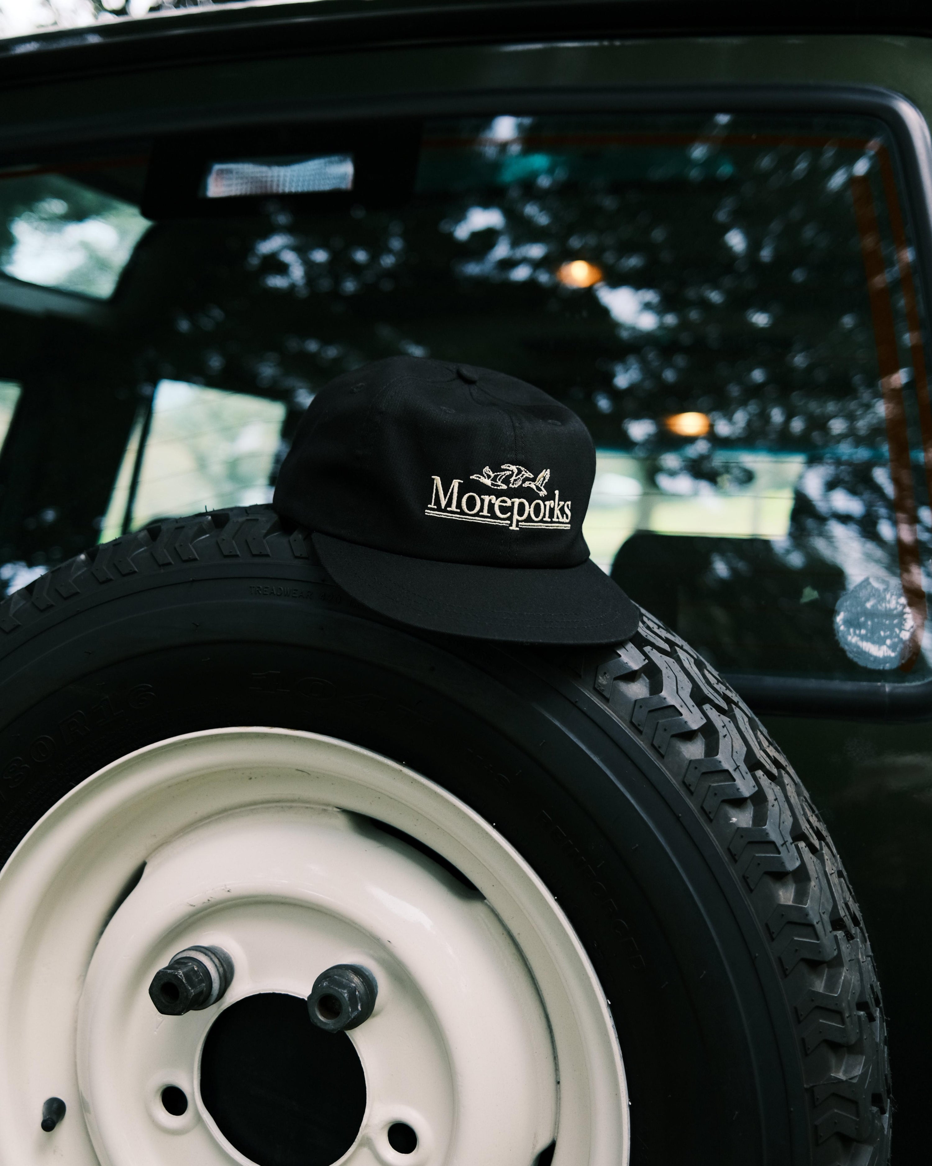 Geese Six-Panel - Black