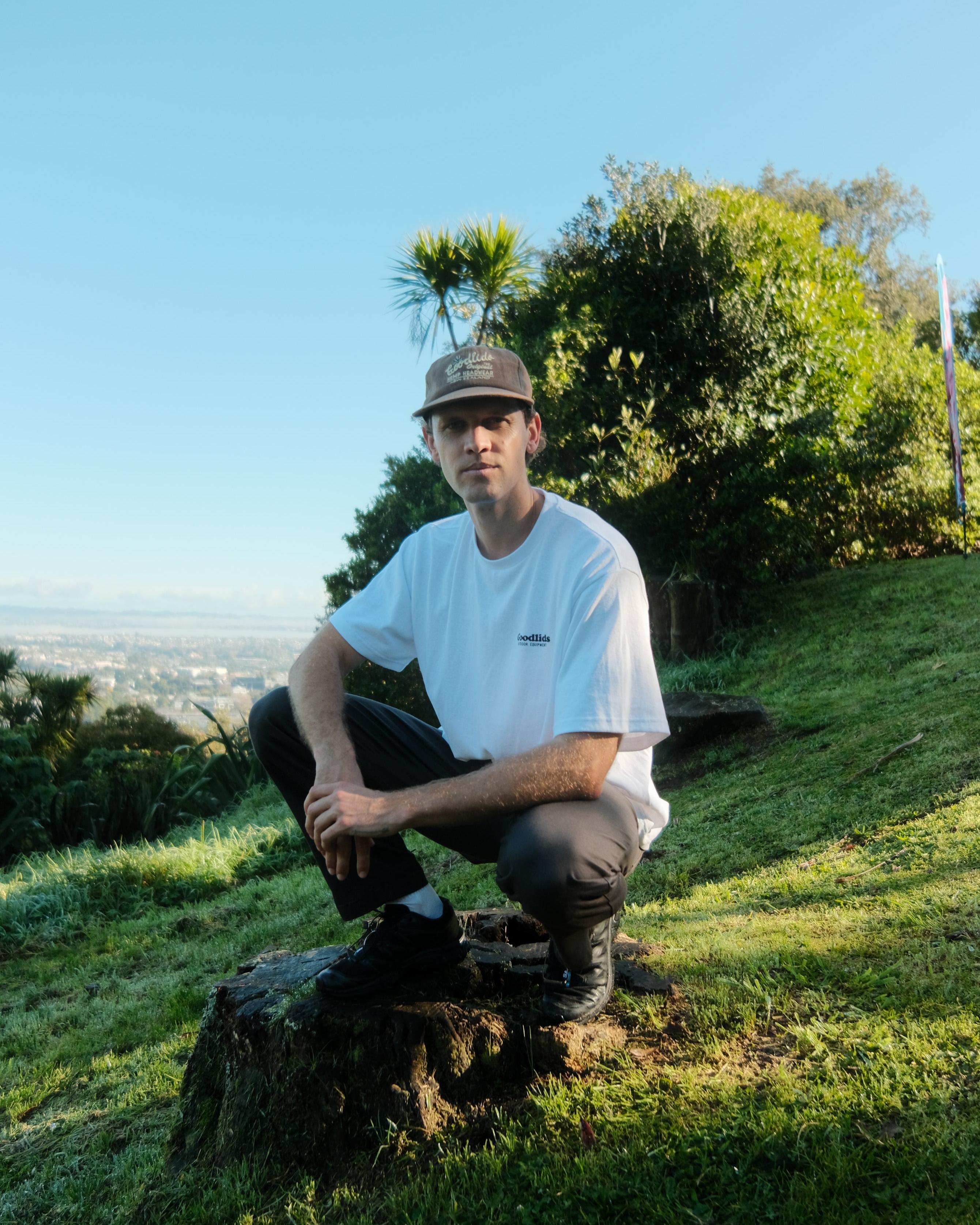 Classic Circle Brim - Brown