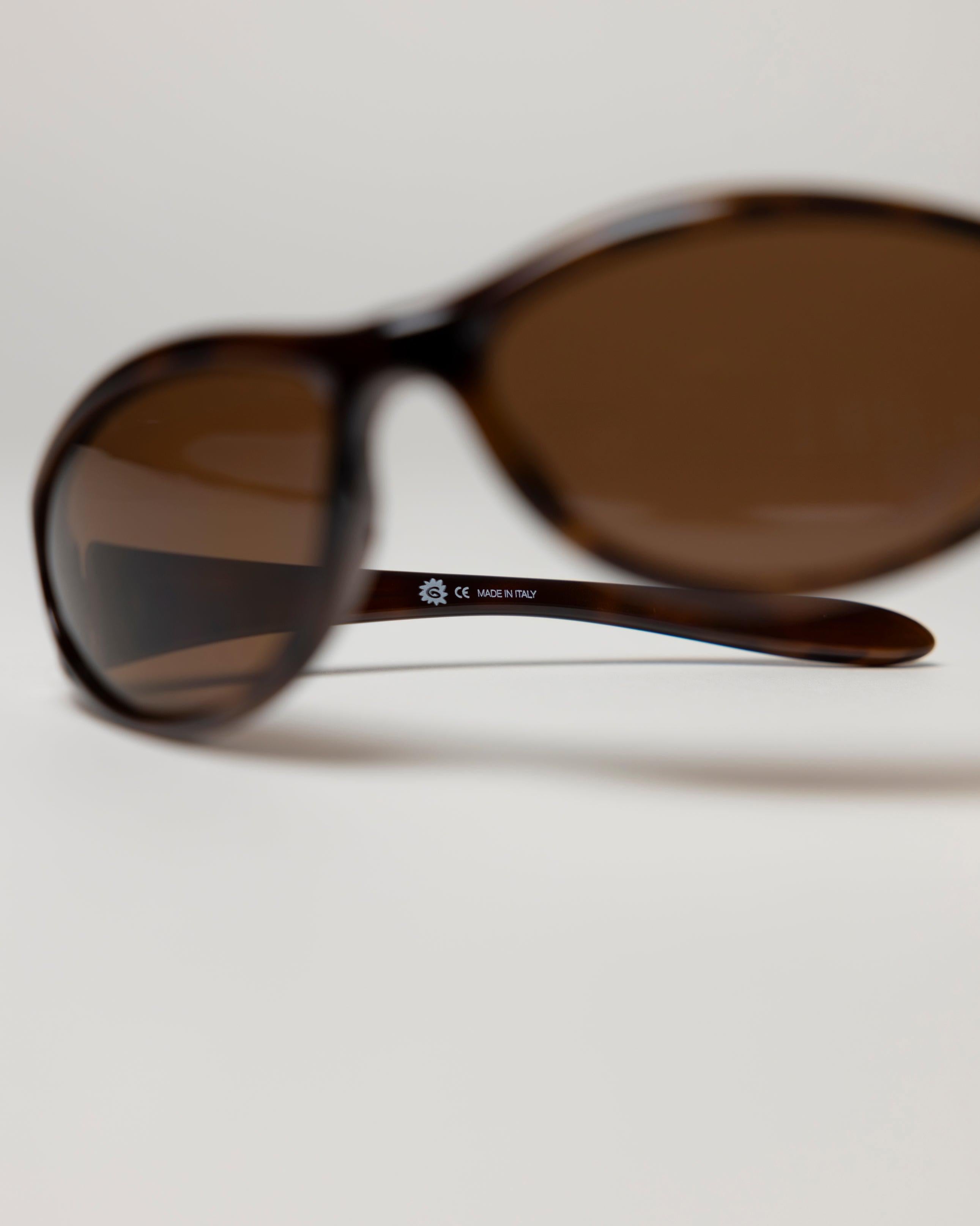 G Sunglasses - Tort