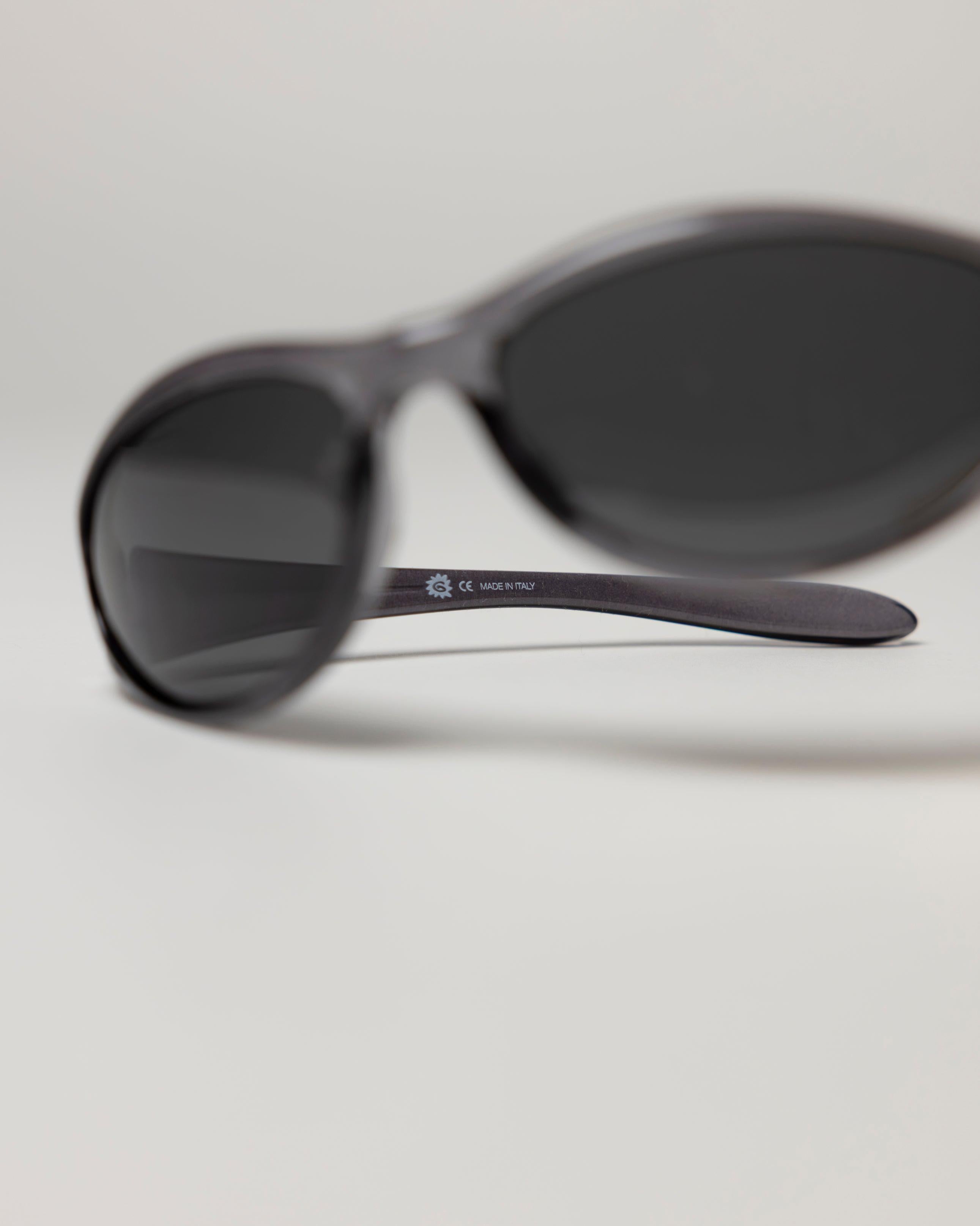 G Sunglasses - Crystal