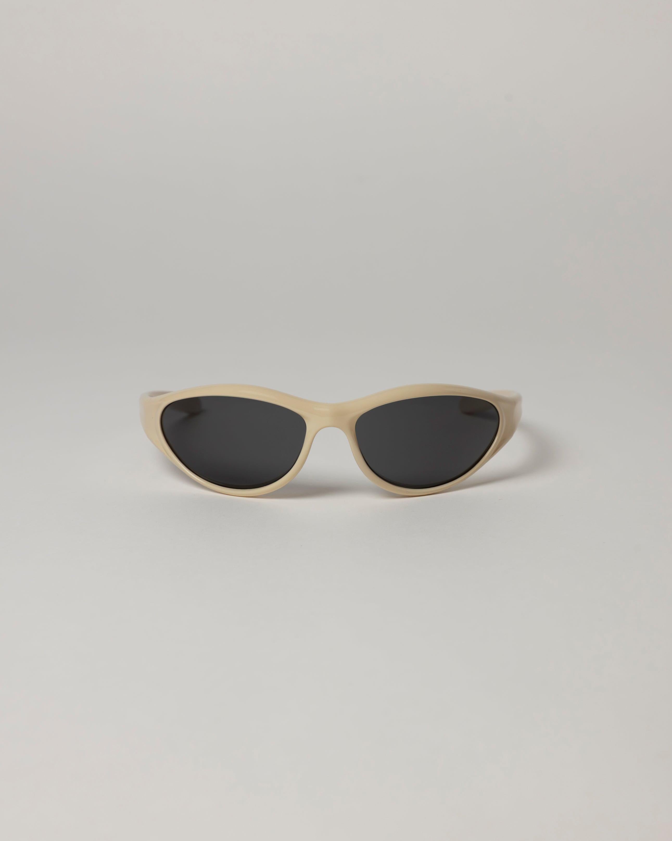 G Sunglasses - Cream