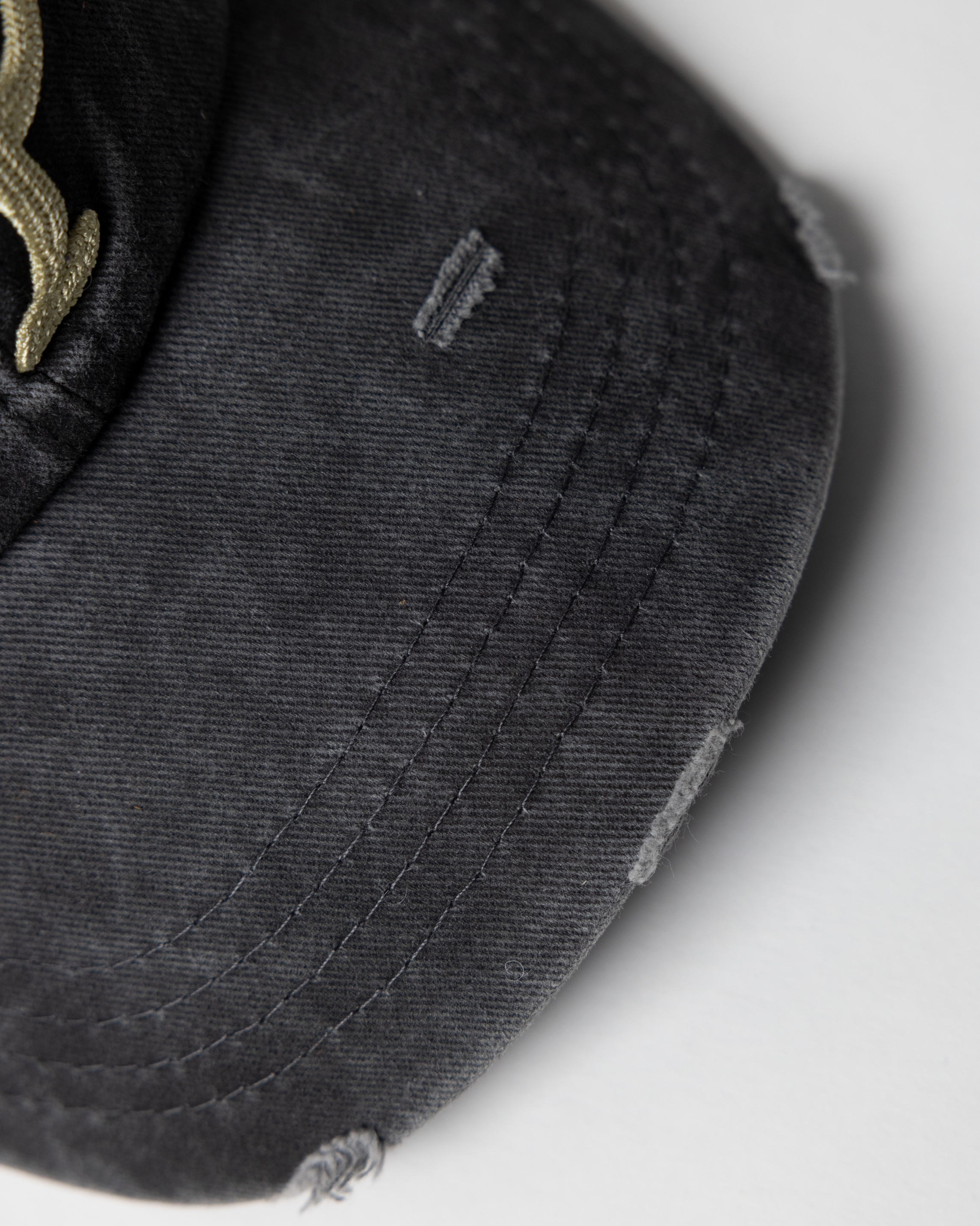 Distressed Dad Cap - Black