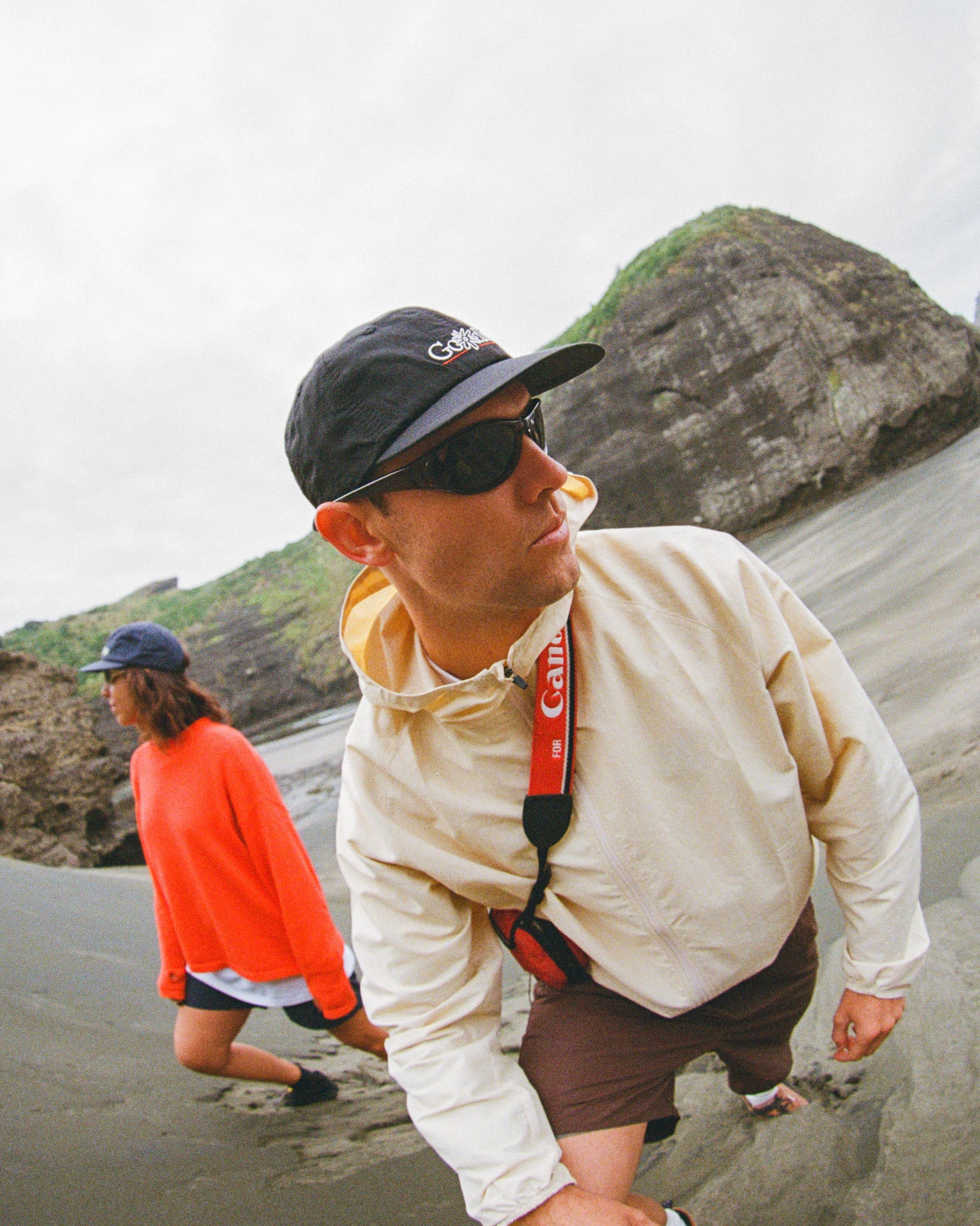 G Sunglasses - Crystal